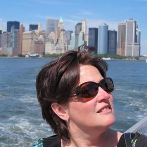 Meet your Posher, Pam